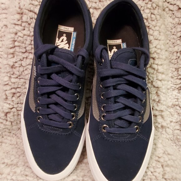 Vans - Chima Pro 2 - Navy Blue & White - Brand New Never Worn - Picture 2 of 3